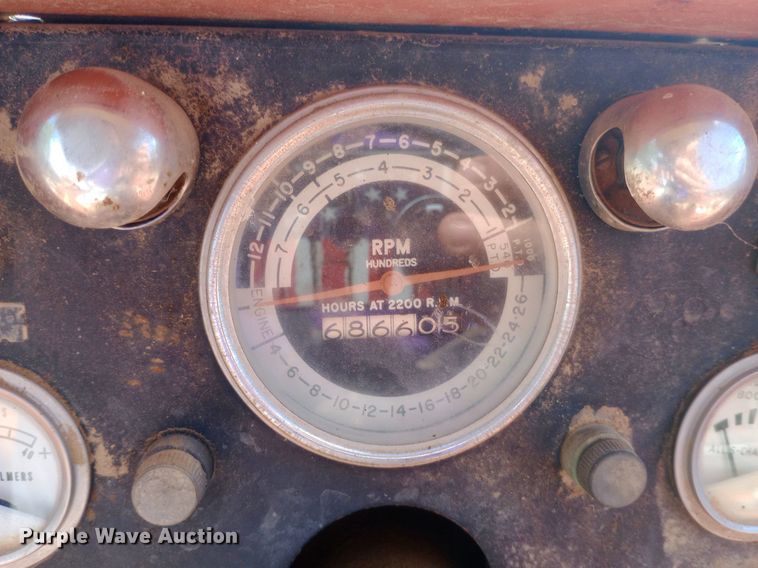 image for item NY9398 Allis-Chalmers tractor