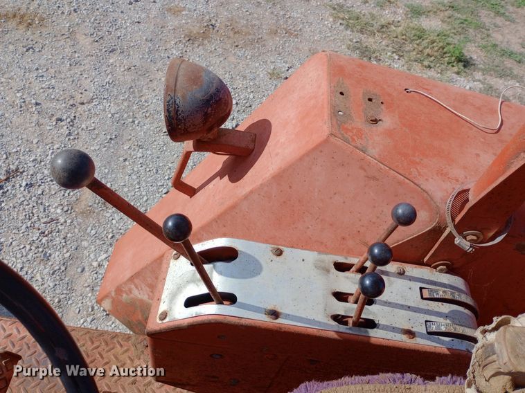 image for item NY9398 Allis-Chalmers tractor