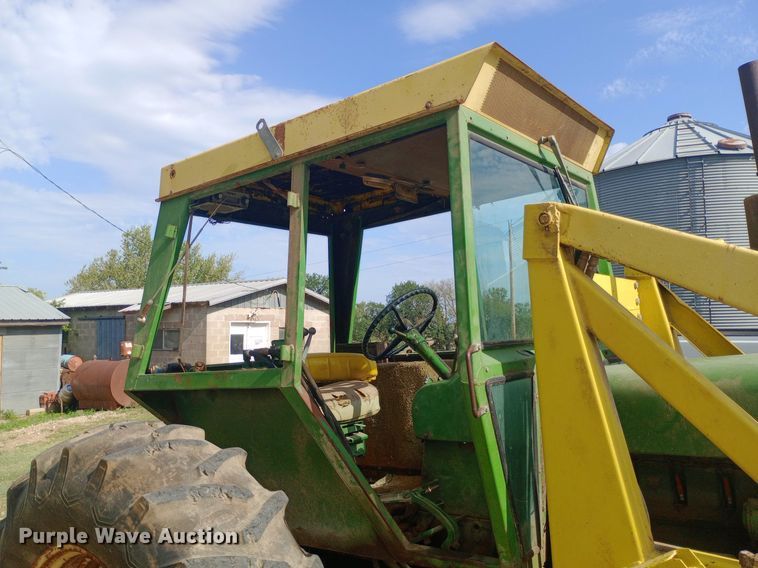 image for item NY9400 1962 John Deere 4010 tractor