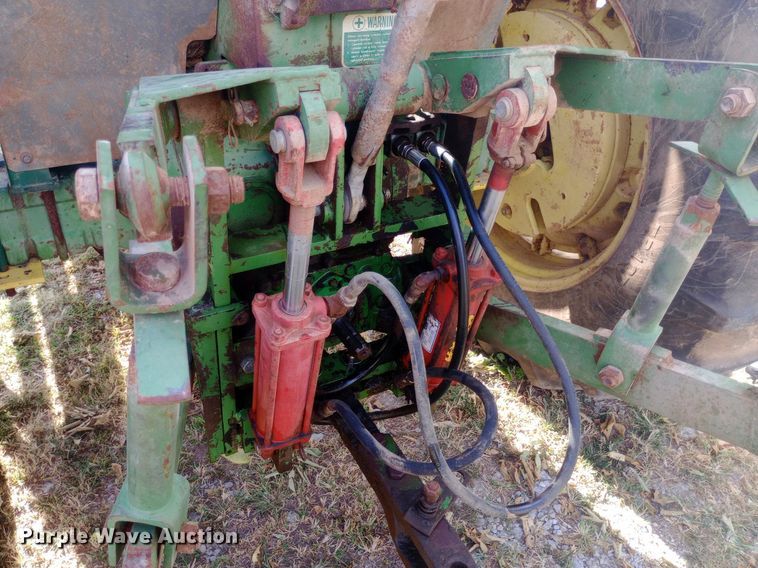 image for item NY9400 1962 John Deere 4010 tractor