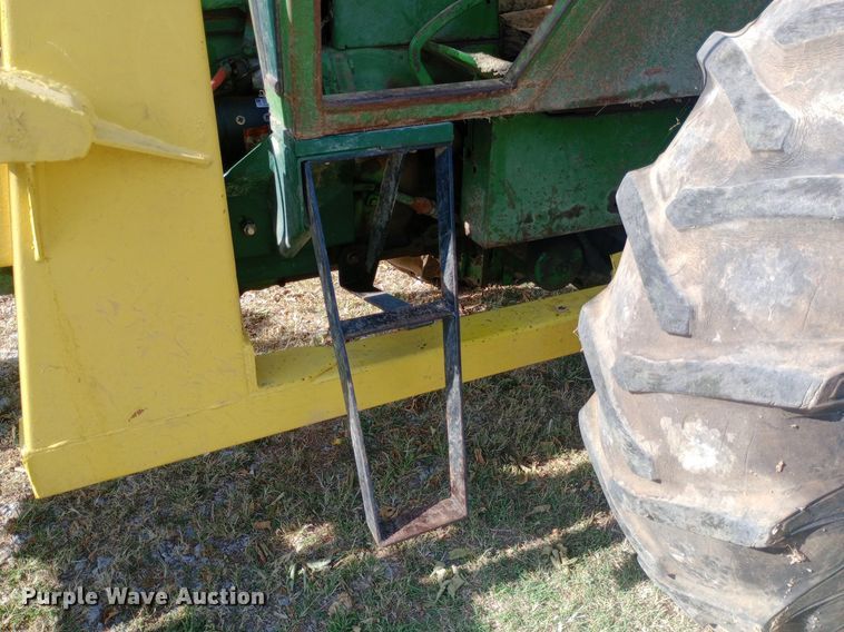 image for item NY9400 1962 John Deere 4010 tractor