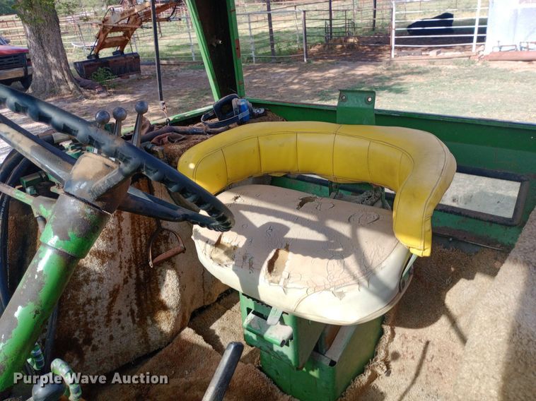 image for item NY9400 1962 John Deere 4010 tractor