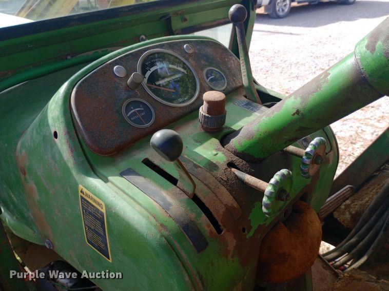 image for item NY9400 1962 John Deere 4010 tractor
