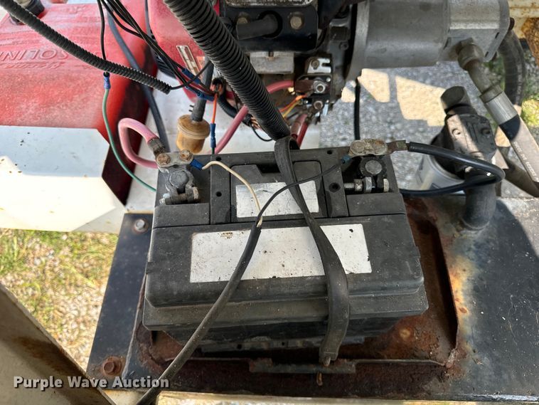 image for item OG9590 2002 Grain Weigh Par-Kan  GW-150 seed tender trailer