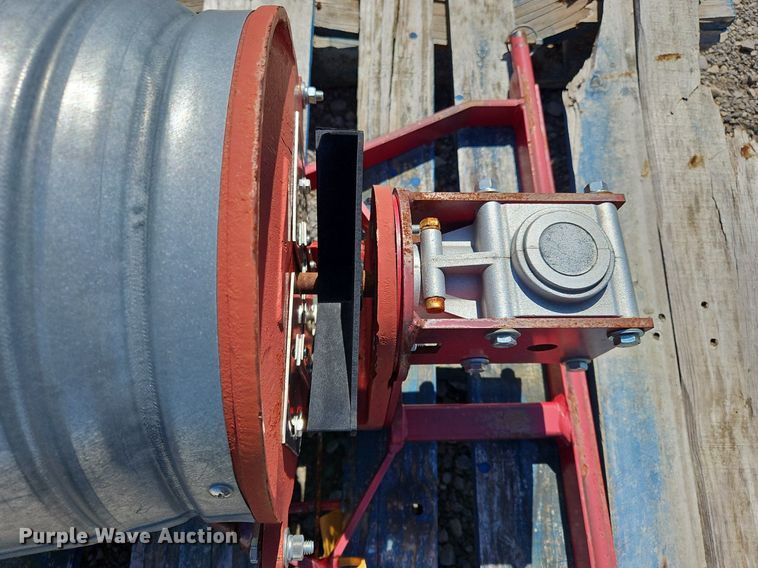 image for item OJ9756 Kasco M12 broadcast spreader