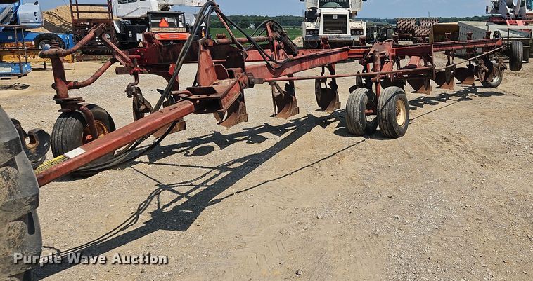 image for item OJ9779 International  ten bottom plow
