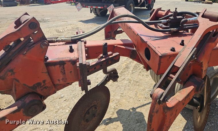 image for item OJ9779 International  ten bottom plow