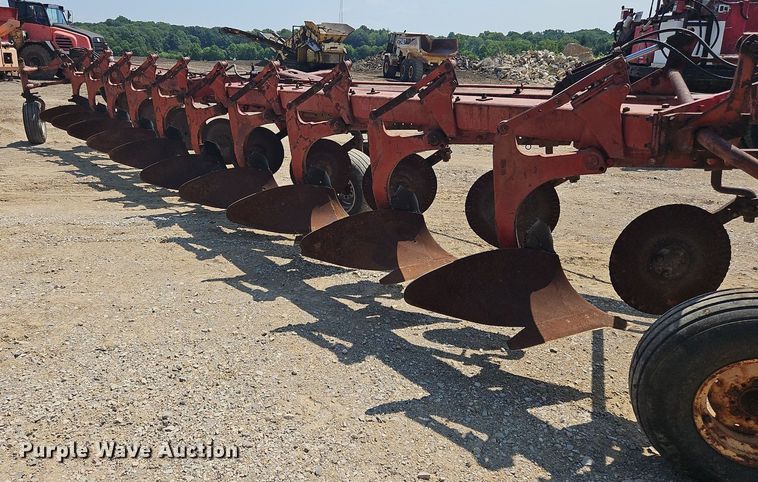 image for item OJ9779 International  ten bottom plow