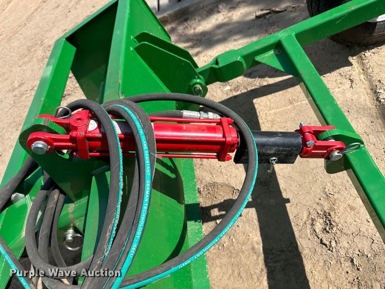 image for item OM9504 United Implements LD-6ft box blade