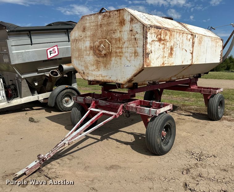 image for item OM9507 Shop built tank trailer
