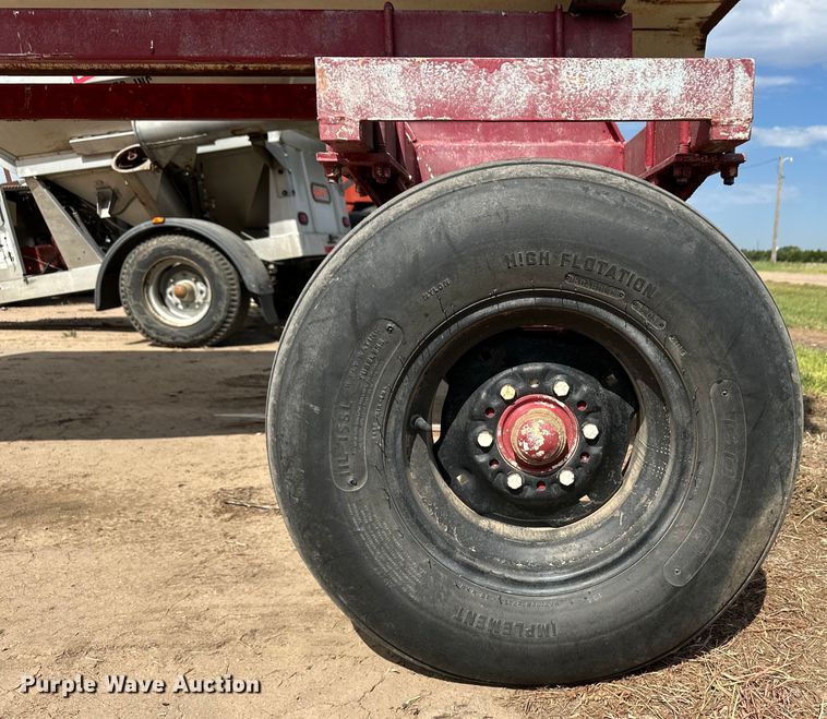 image for item OM9507 Shop built tank trailer