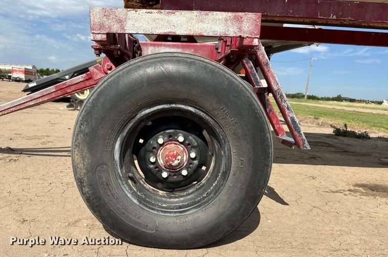 image for item OM9507 Shop built tank trailer