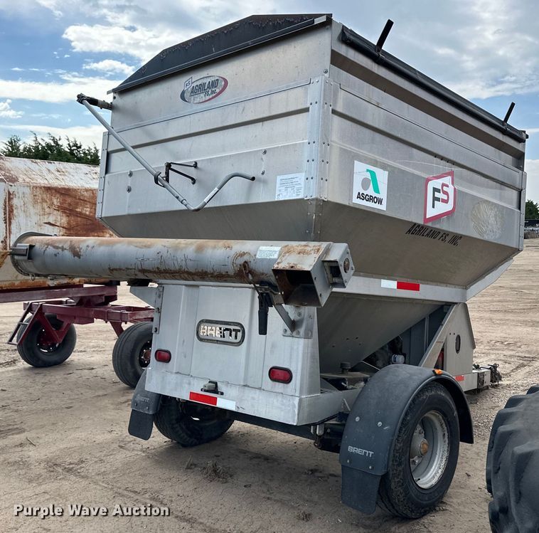 image for item OM9508 Unverferth fertilizer tender