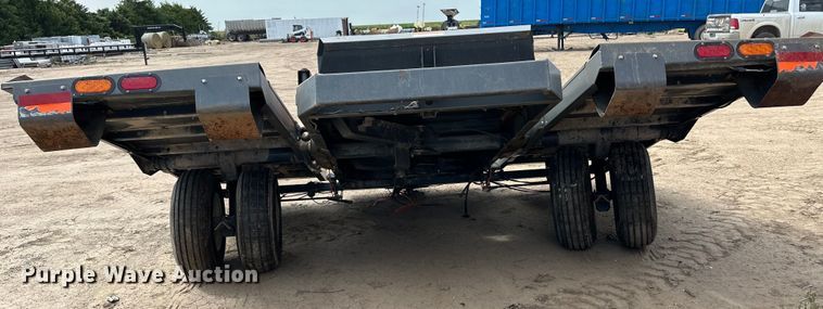 image for item OM9509 Bale accumulator