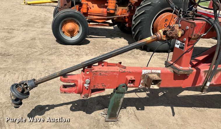 image for item OM9513 Meyer manure spreader