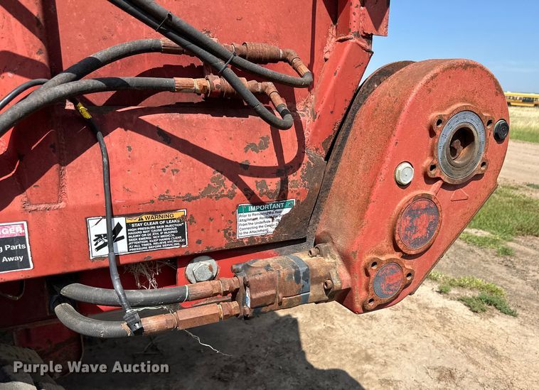 image for item OM9513 Meyer manure spreader