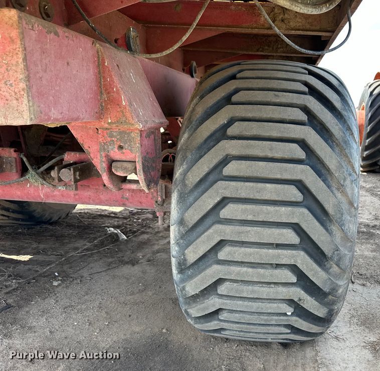 image for item OM9513 Meyer manure spreader