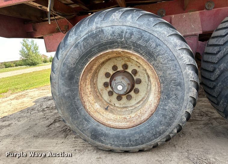 image for item OM9513 Meyer manure spreader