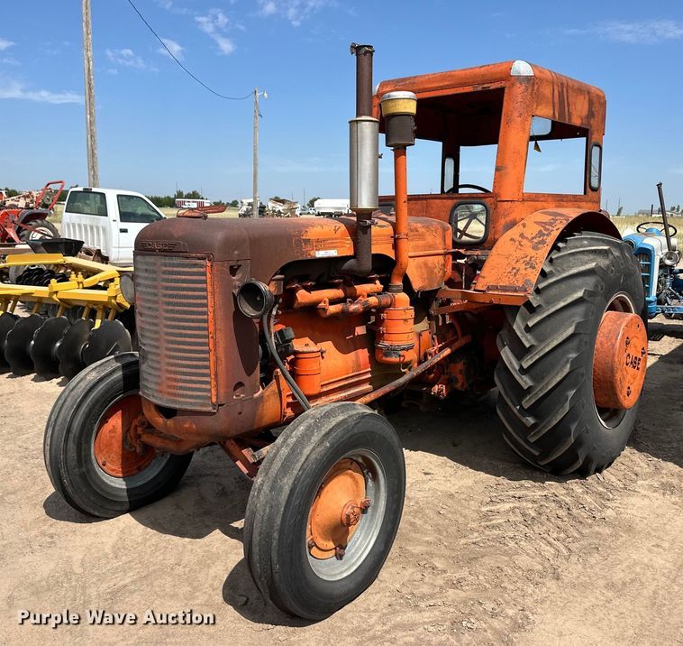 image for item OM9514 1954 Case 500 tractor