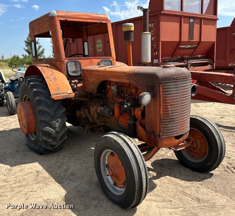 image for item OM9514 1954 Case 500 tractor