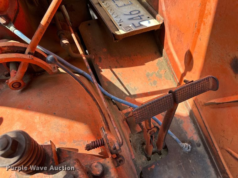 image for item OM9514 1954 Case 500 tractor