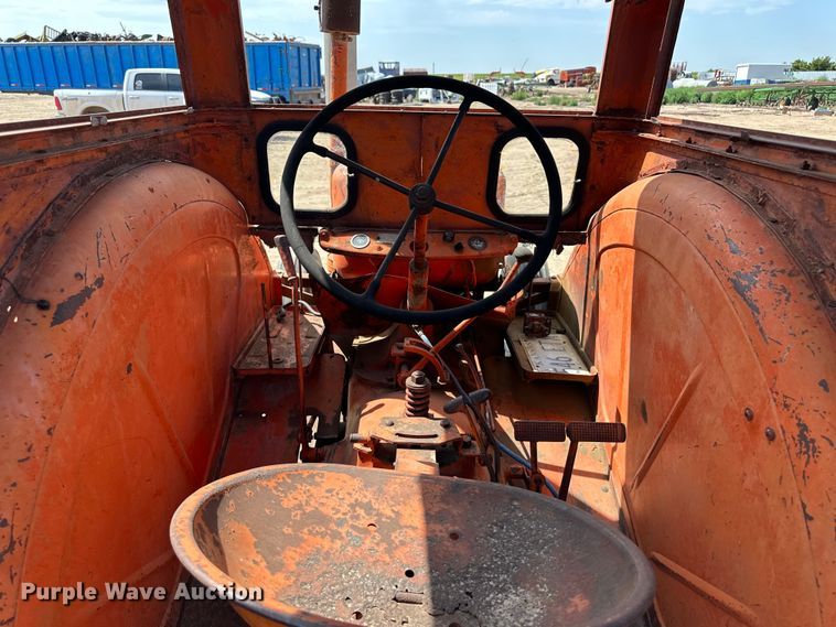 image for item OM9514 1954 Case 500 tractor