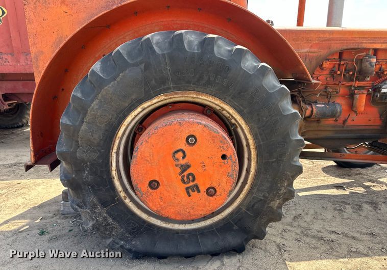 image for item OM9514 1954 Case 500 tractor