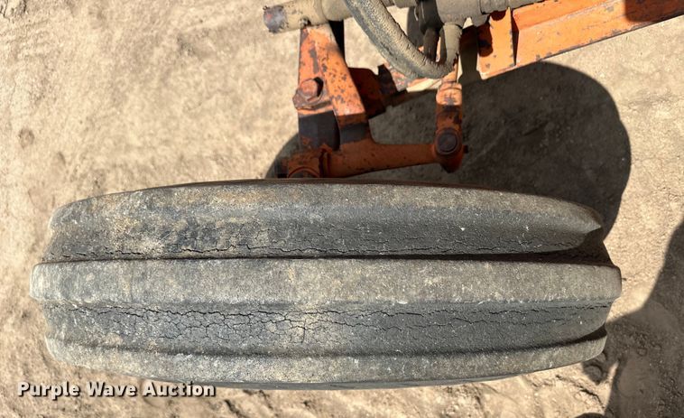 image for item OM9514 1954 Case 500 tractor