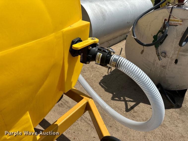 image for item OM9521 Shop built nurse tank trailer