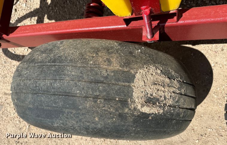 image for item OM9522 Shop built nurse tank trailer