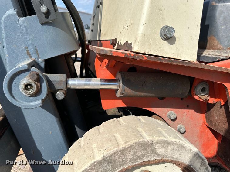 image for item OM9525 Nissan CPJ02A25PV forklift