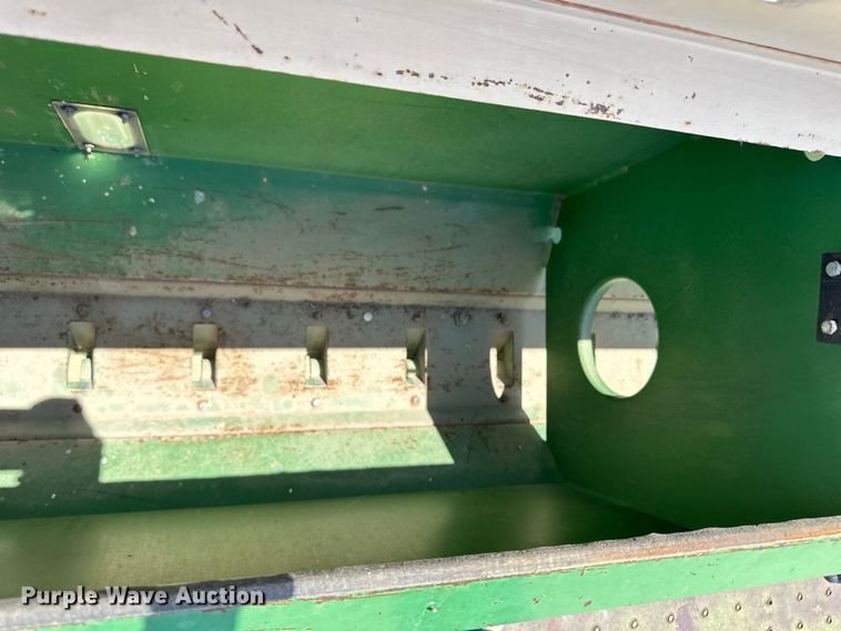 image for item OM9527 Great Plains Solid Stand 36 grain drill