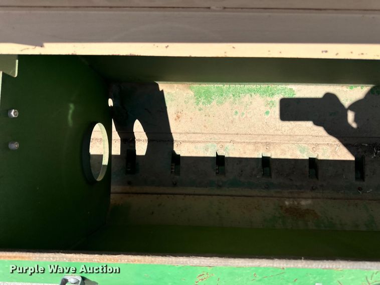 image for item OM9527 Great Plains Solid Stand 36 grain drill