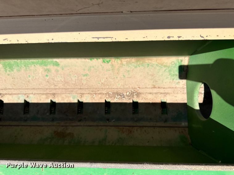 image for item OM9527 Great Plains Solid Stand 36 grain drill