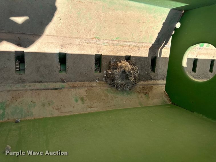 image for item OM9527 Great Plains Solid Stand 36 grain drill