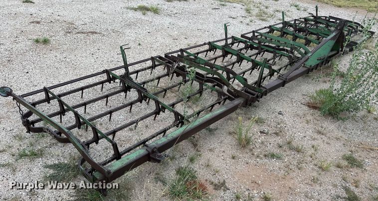 image for item OM9547 Spike tooth harrow