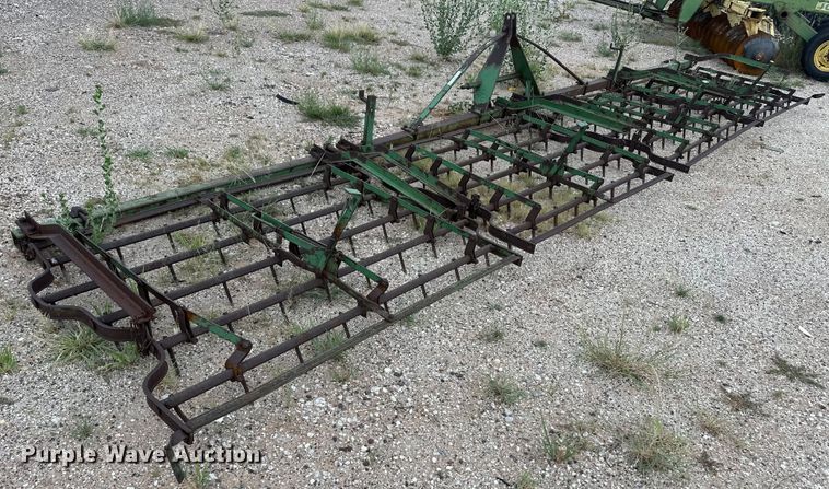 image for item OM9547 Spike tooth harrow