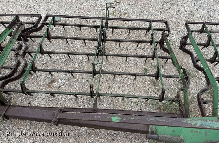 image for item OM9547 Spike tooth harrow