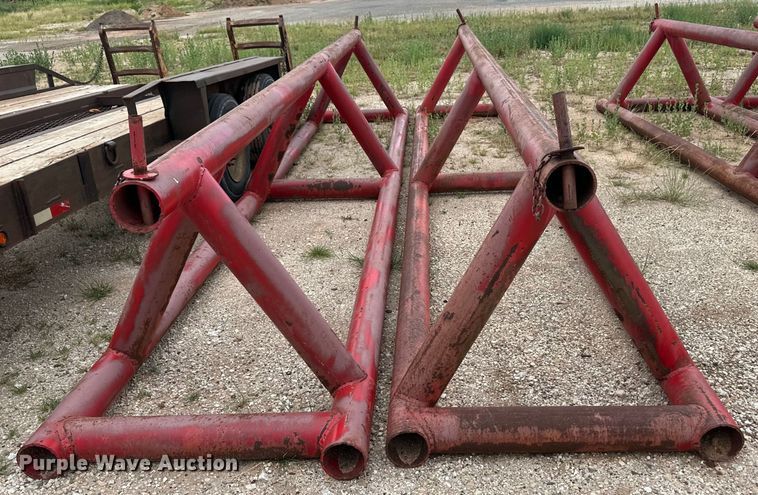 image for item OM9555 (8) pipe racks