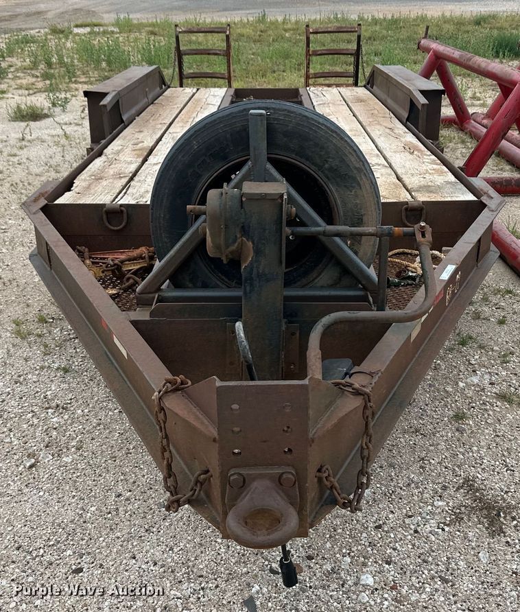 image for item OM9556 1998 Belshe T-18 equipment trailer