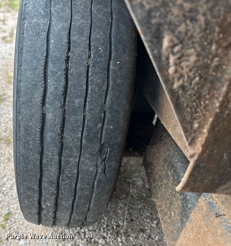 image for item OM9556 1998 Belshe T-18 equipment trailer