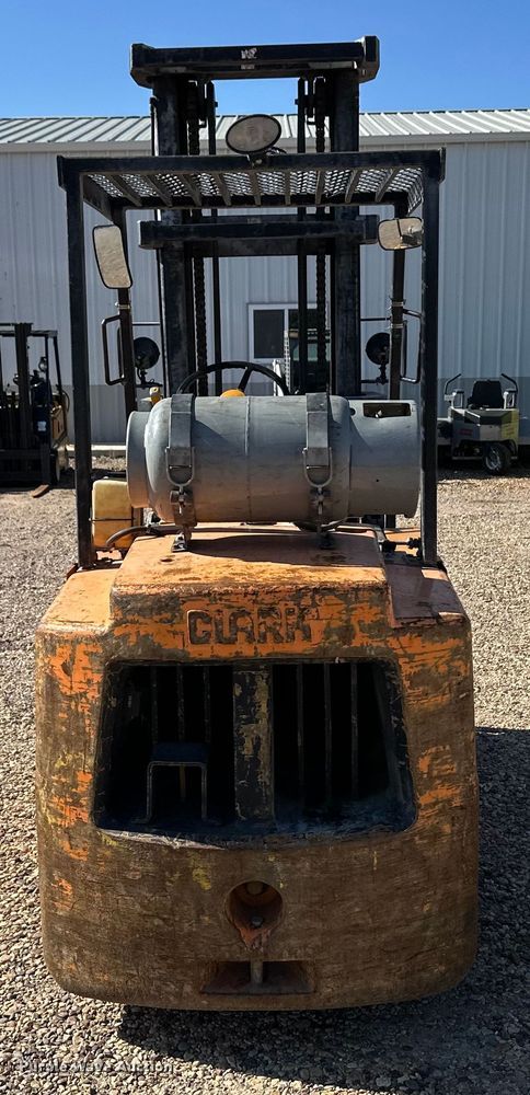 image for item OM9596 Clark C500-70 forklift