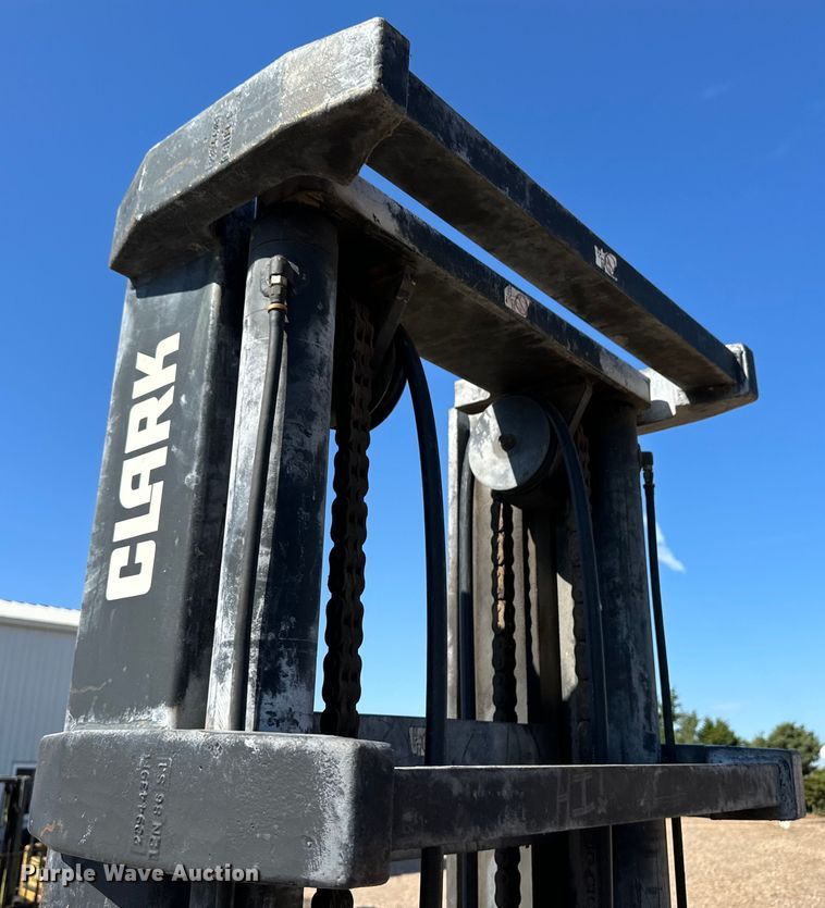 image for item OM9596 Clark C500-70 forklift