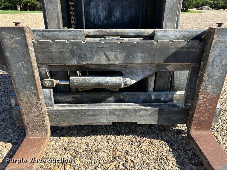 image for item OM9596 Clark C500-70 forklift