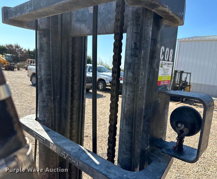 image for item OM9596 Clark C500-70 forklift