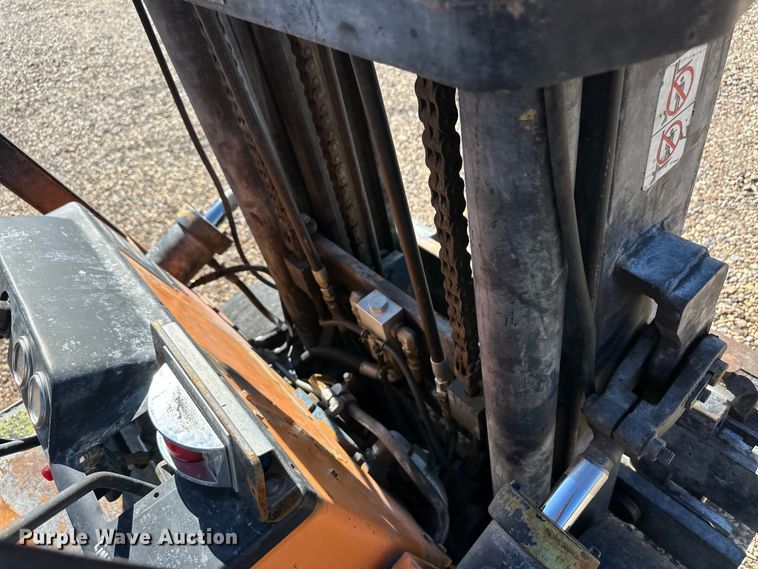 image for item OM9596 Clark C500-70 forklift