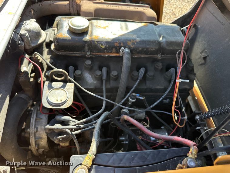 image for item OM9596 Clark C500-70 forklift