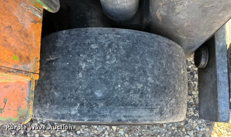 image for item OM9596 Clark C500-70 forklift