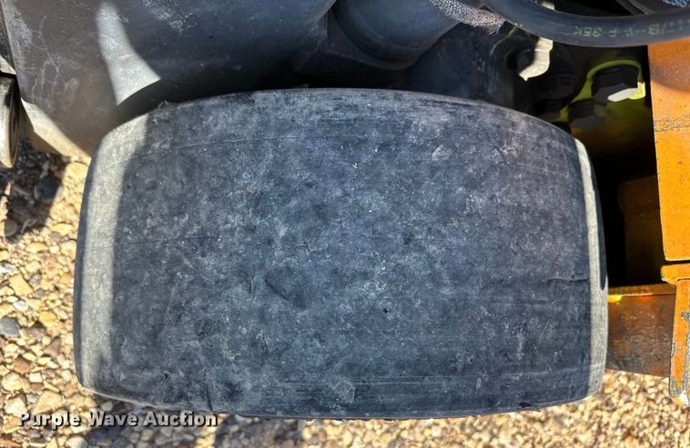 image for item OM9596 Clark C500-70 forklift