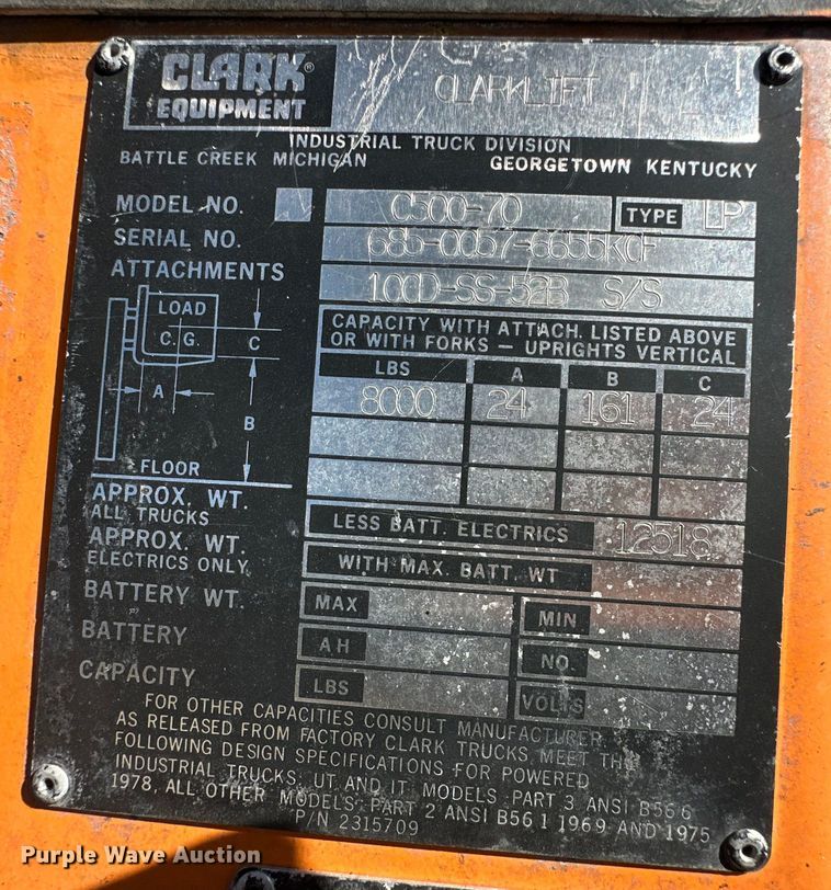 image for item OM9596 Clark C500-70 forklift